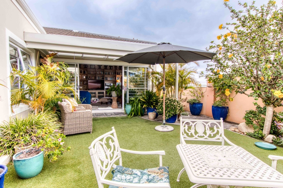 3 Bedroom Property for Sale in Fernwood Western Cape